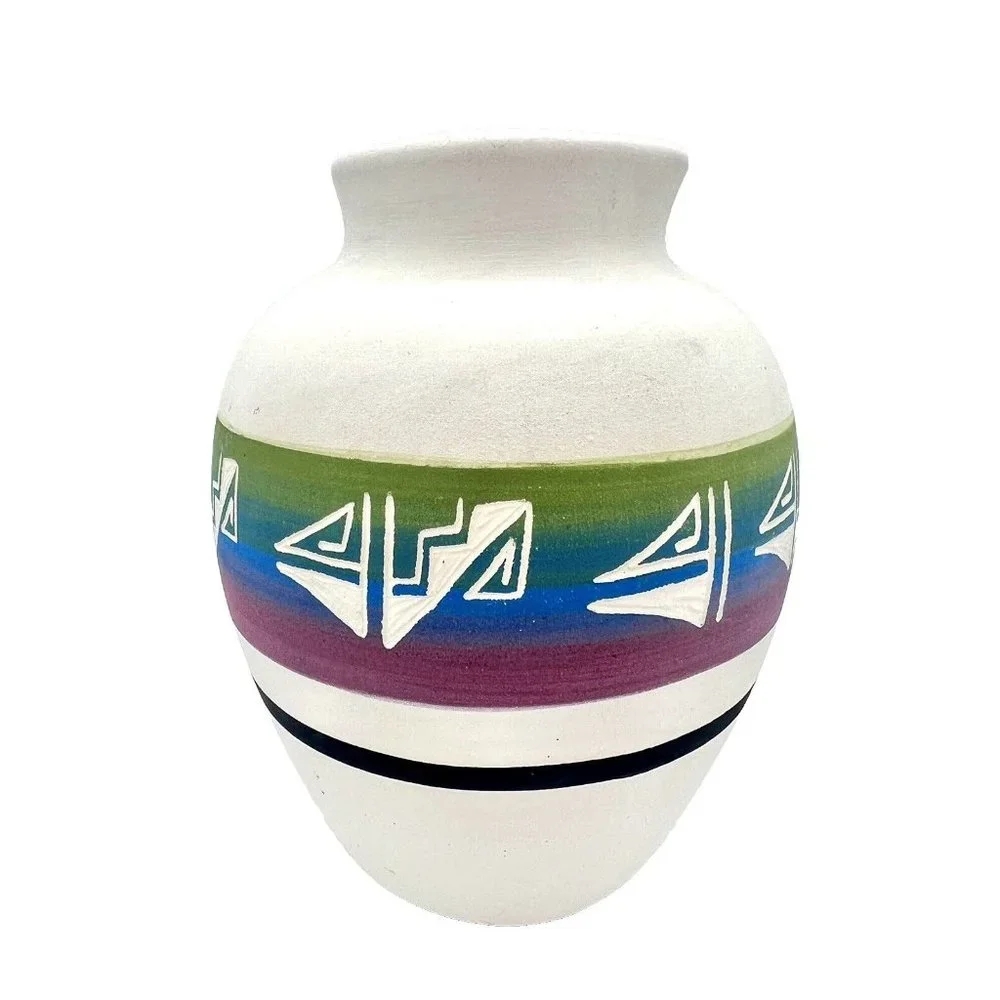 Navajo Hand Etched Pottery Vase Colorful Native American Signed Southwest 5.5" - Picture 4 of 7